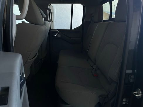 Used 2019 Nissan Frontier SV w/ Value Truck Package image 13