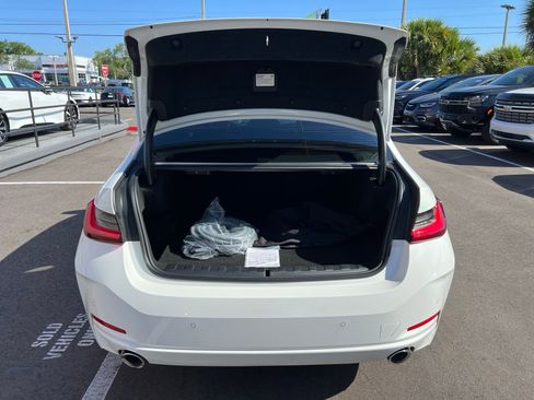 Used 2024 BMW 330e xDrive image 23