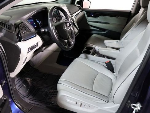 Used 2022 Honda Odyssey Elite image 12