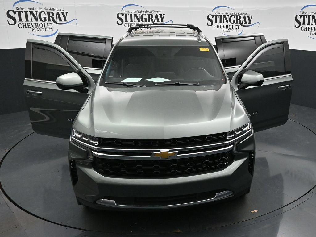 Used 2023 Chevrolet Suburban LS RWD image 34