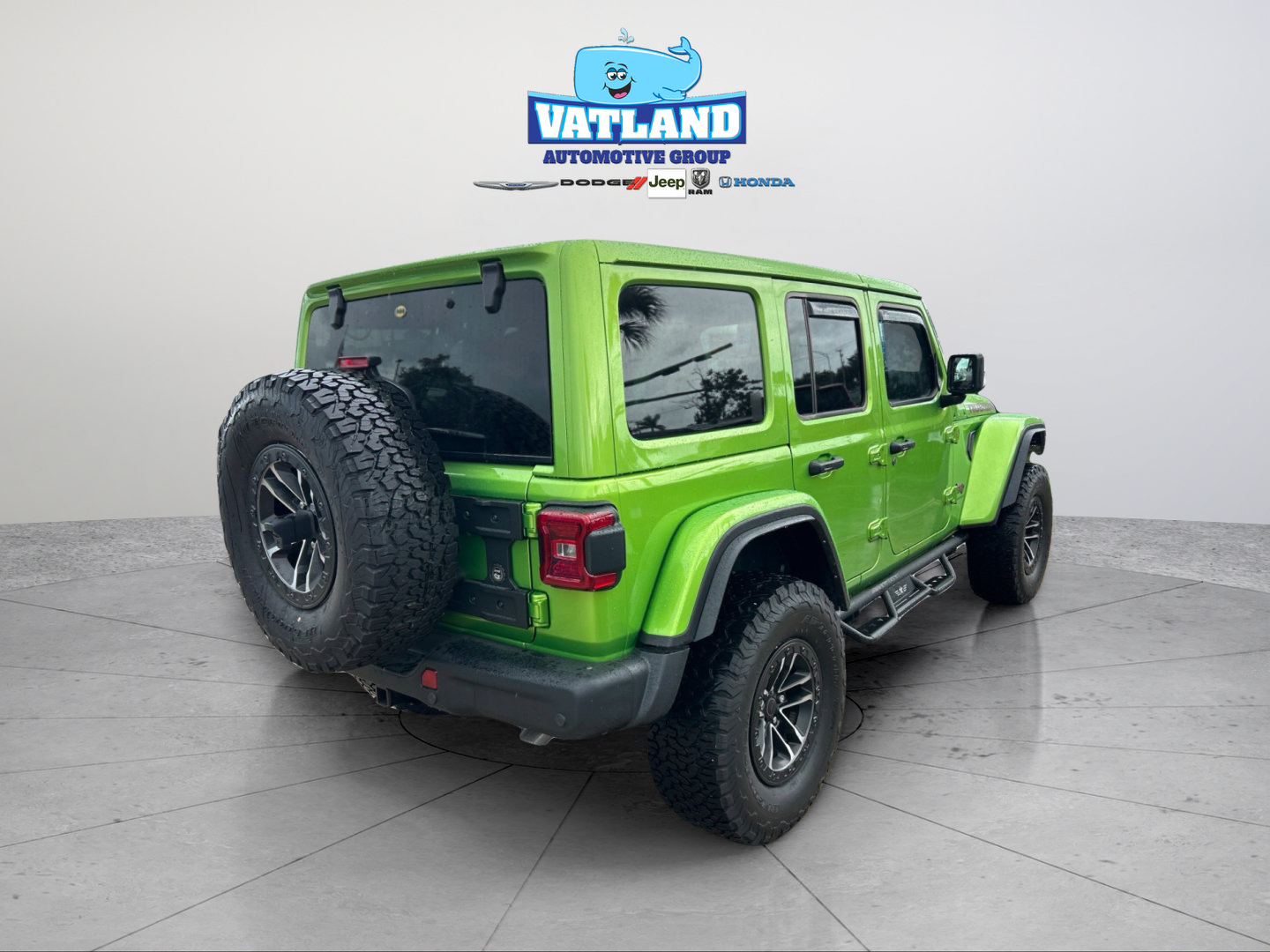Certified 2025 Jeep Wrangler Unlimited Rubicon AWD/4WD image 5