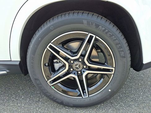 New 2026 Mercedes-Benz GLE 450 4MATIC image 5