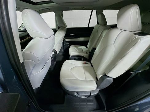 Certified 2026 Toyota Grand Highlander AWD image 23