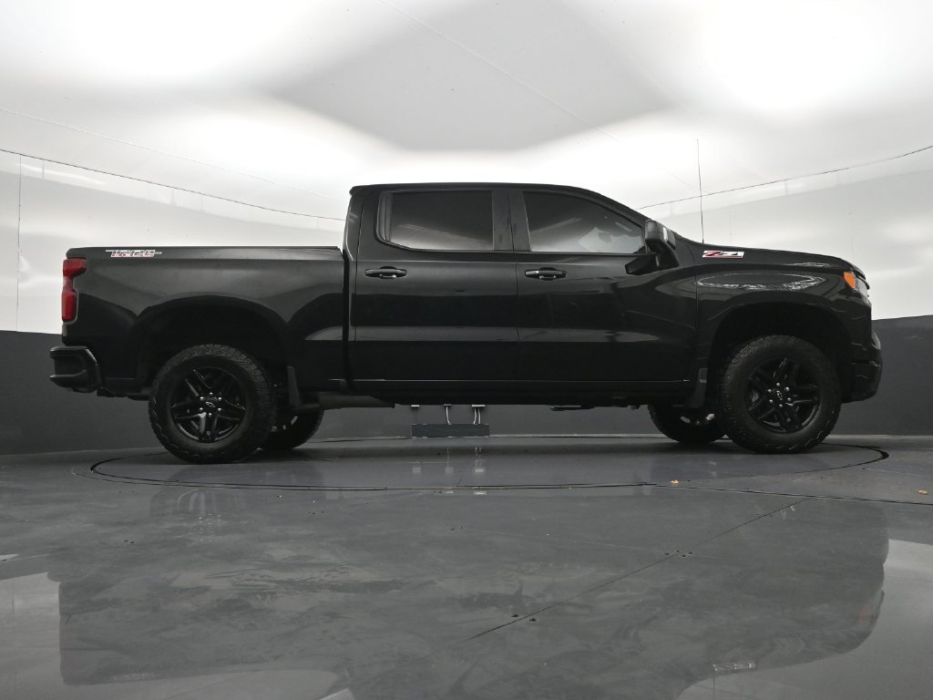 Used 2024 Chevrolet Silverado 1500 LT Trail Boss w/ LT Trail Boss Premium Package AWD/4WD image 25