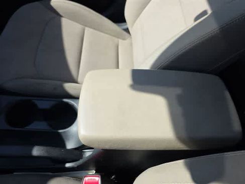 Used 2020 Hyundai Elantra SEL FWD image 40