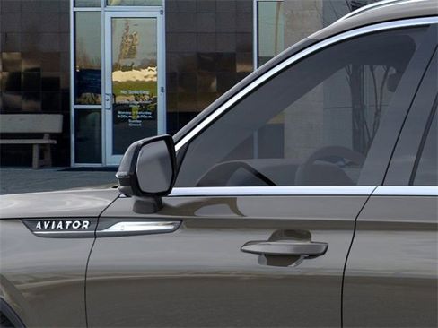 New 2025 Lincoln Aviator Reserve w/ Illumination Package image 20