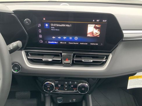 New 2026 Chevrolet TrailBlazer LT w/ Convenience Package FWD image 33