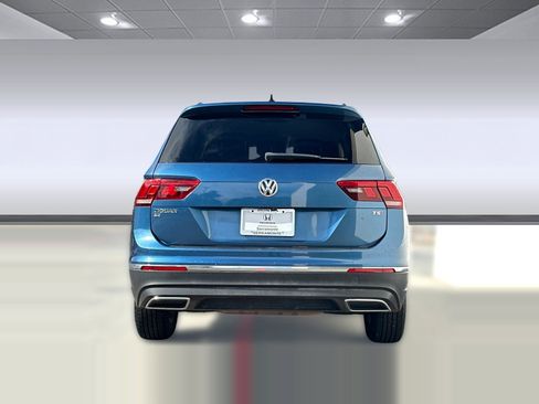 Used 2018 Volkswagen Tiguan SE image 9