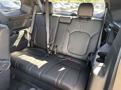 Certified 2025 Honda Pilot TrailSport image 15