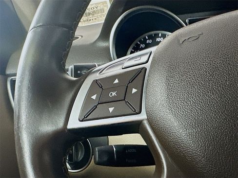 Used 2014 Mercedes-Benz ML 350 2WD image 25