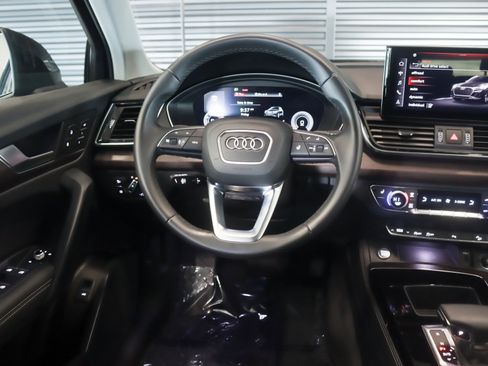 Used 2022 Audi Q5 Premium Plus image 15
