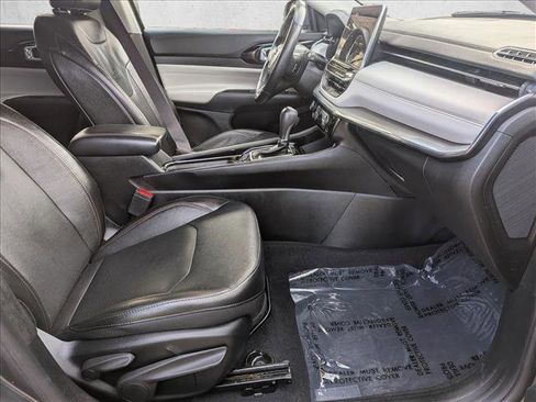 Used 2022 Jeep Compass Limited image 20