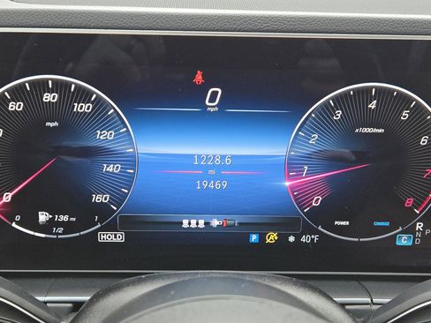 Used 2024 Mercedes-Benz GLE 350 4MATIC image 22