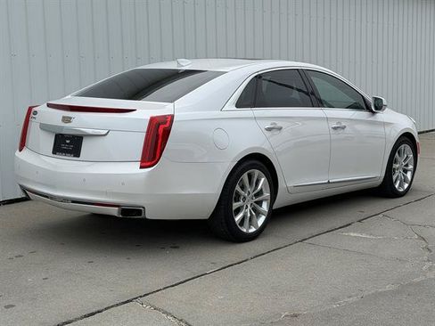 Used 2016 Cadillac XTS Luxury w/ Driver Awareness Package FWD image 4