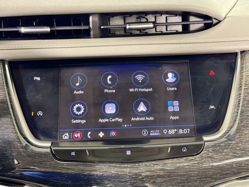 Used 2020 Cadillac XT6 Premium Luxury image 14