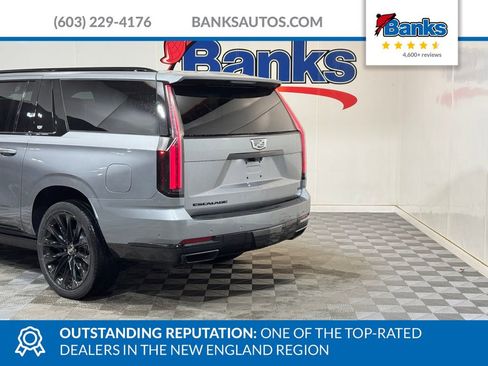 New 2026 Cadillac Escalade ESV Platinum Sport w/ LPO, ONYX Package AWD/4WD image 6