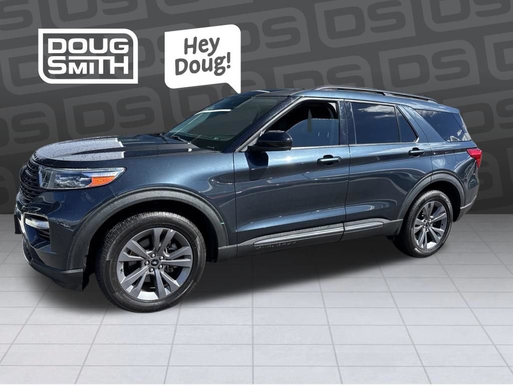 Used 2022 Ford Explorer XLT w/ Equipment Group 202A AWD/4WD image 1