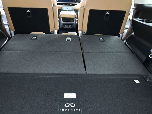 New 2026 INFINITI QX80 Luxe w/ Exterior Package image 11