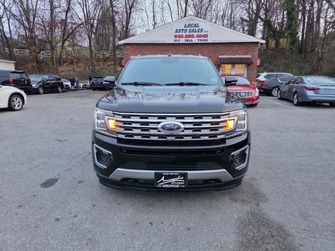 Used 2018 Ford Expedition Limited AWD/4WD image 2