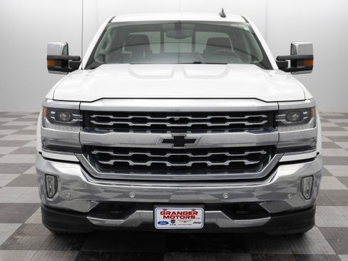 Used 2018 Chevrolet Silverado 1500 LTZ w/ LTZ Plus Package image 4