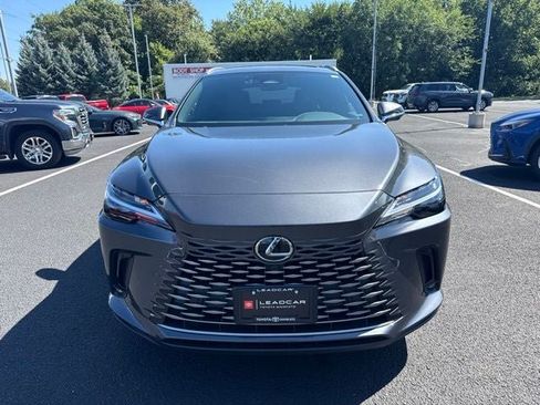 Used 2026 Lexus RX 350h w/ Convenience Package AWD/4WD image 4