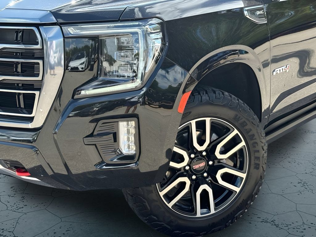 Used 2023 GMC Yukon AT4 w/ Max Trailering Package AWD/4WD image 3