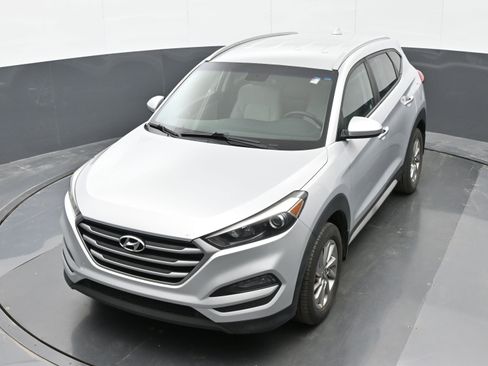 Used 2018 Hyundai Tucson SEL image 31