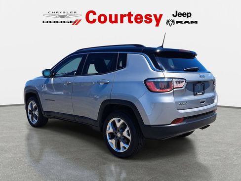 Used 2020 Jeep Compass Limited AWD/4WD image 6