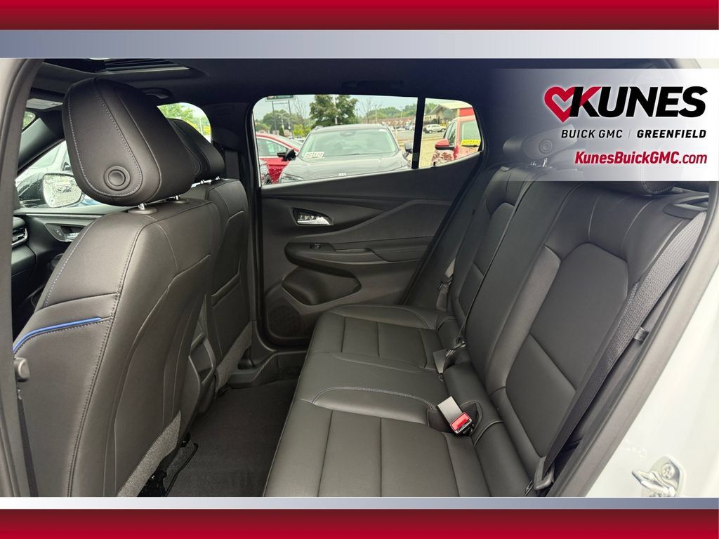 New 2026 Buick Envista Sport Touring w/ Convenience I Package FWD image 13