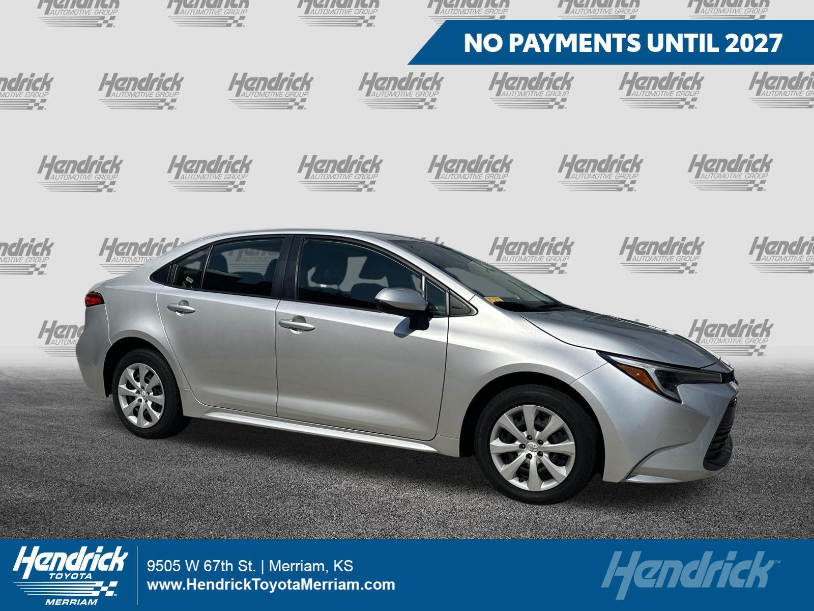 Used 2025 Toyota Corolla LE FWD image 1