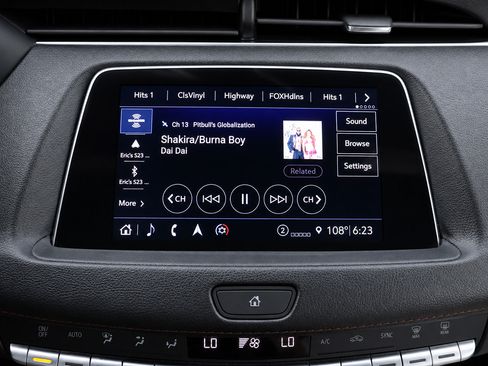 Used 2022 Cadillac XT4 Sport FWD image 34
