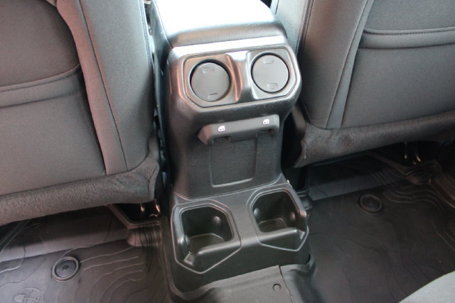 Used 2022 Jeep Wrangler Unlimited Sport AWD/4WD image 42