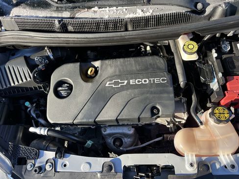 Used 2020 Chevrolet Spark LT image 35