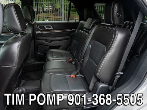 Used 2018 Ford Explorer Limited FWD image 14