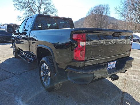 Used 2024 Chevrolet Silverado 2500 Custom w/ Custom Value Package image 20