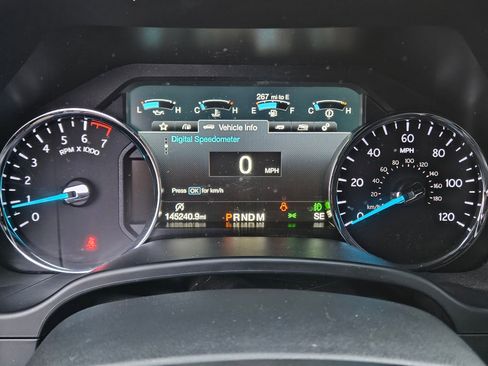 Used 2018 Ford Expedition Limited image 23