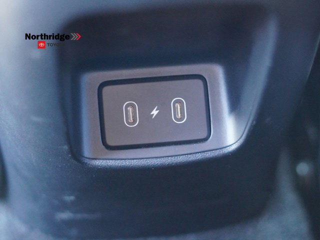 Used 2026 Hyundai Elantra Sport FWD image 28