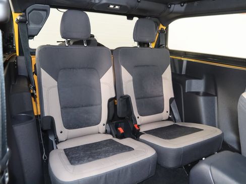 Used 2022 Ford Bronco Wildtrak image 14