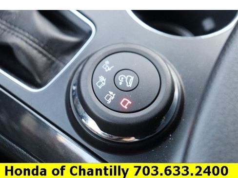 Used 2018 Ford Explorer Limited image 20