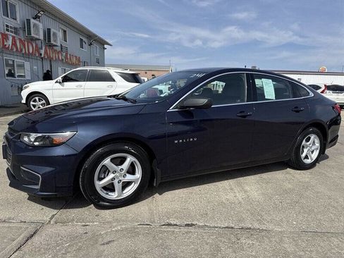 Used 2016 Chevrolet Malibu LS image 2