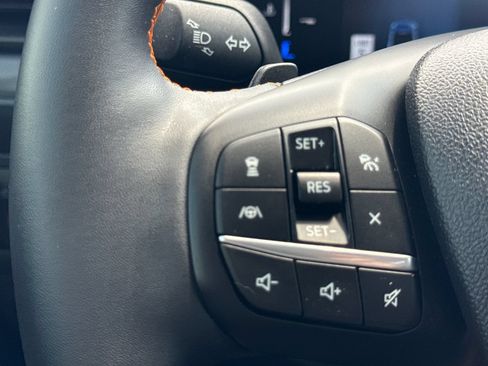 Used 2025 Ford Maverick Tremor AWD/4WD image 31