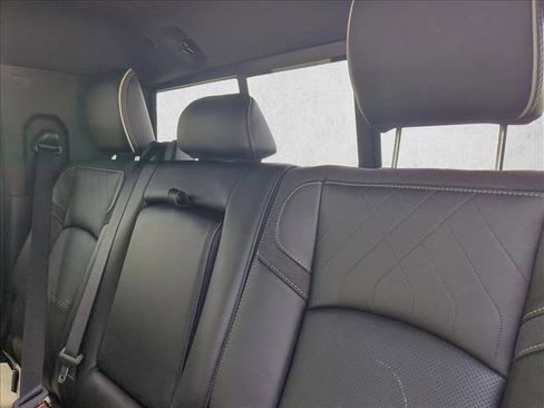 New 2026 RAM 2500 Limited AWD/4WD image 16