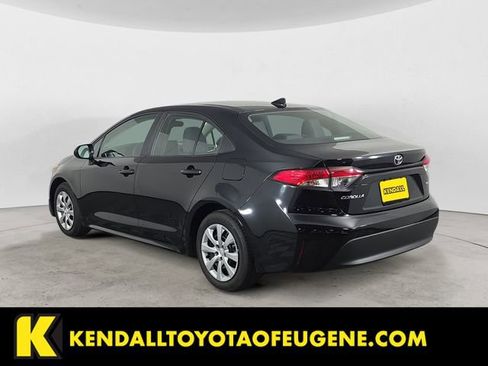 Used 2024 Toyota Corolla LE FWD image 3