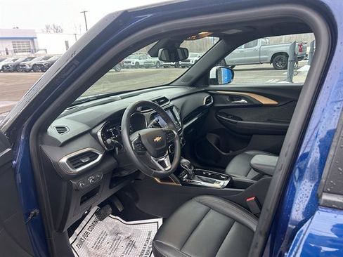 Certified 2023 Chevrolet TrailBlazer ACTIV w/ Sun and Liftgate Package image 12