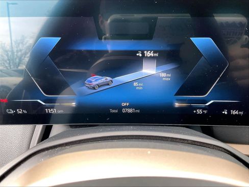 Used 2025 BMW iX xDrive50 image 21