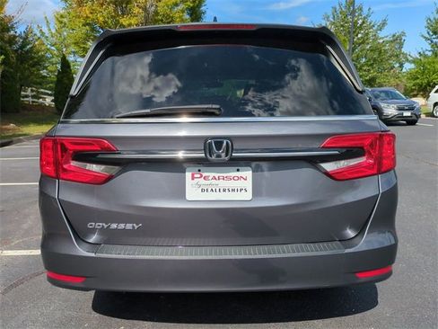 Used 2024 Honda Odyssey EX-L image 5