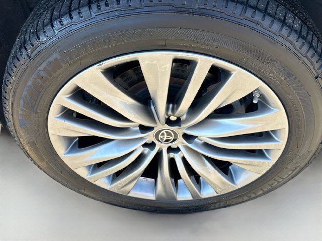 Used 2021 Toyota Highlander Platinum AWD/4WD image 34