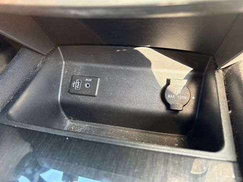 Used 2018 Nissan Altima 2.5 SV FWD image 23