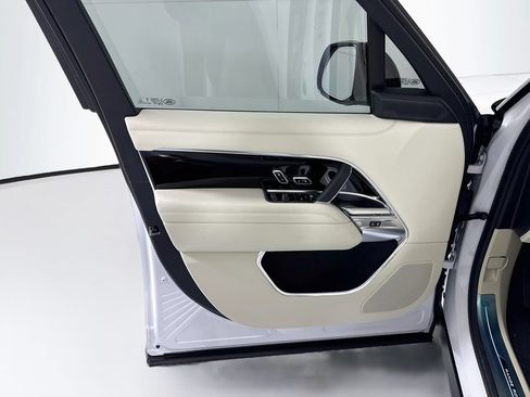 New 2026 Land Rover Range Rover SE AWD/4WD image 26