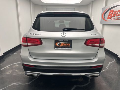 Used 2018 Mercedes-Benz GLC 300 4MATIC image 24